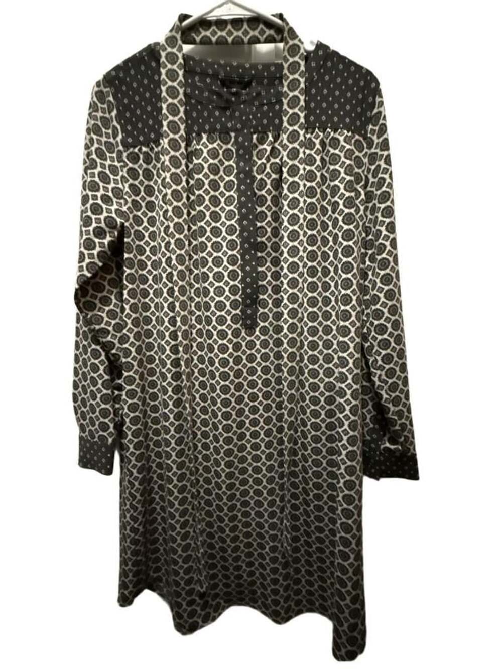 LOFT Medallion Print Tunic Dress Size M Black White Long Sleeve